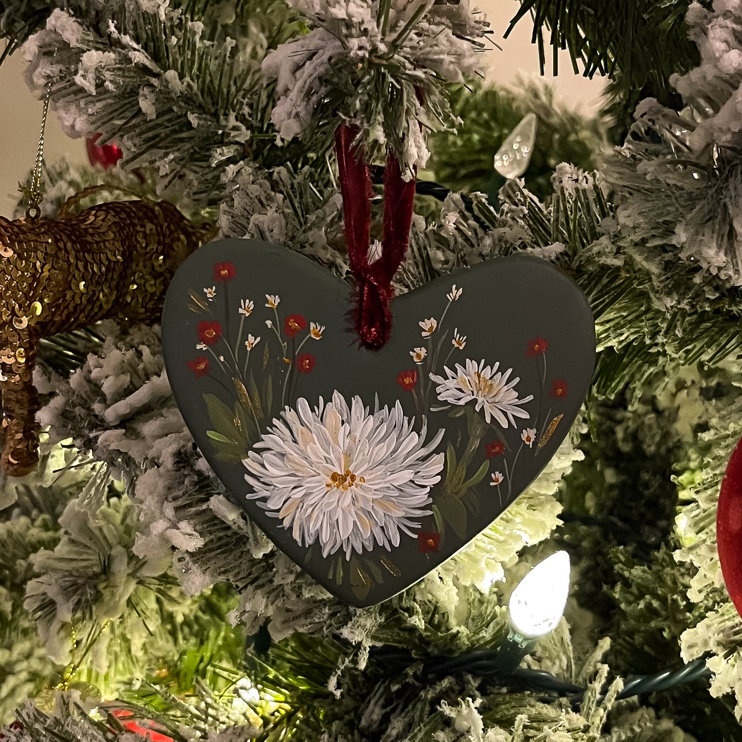 Dahlias in Verte Heart Shaped Ornament 1