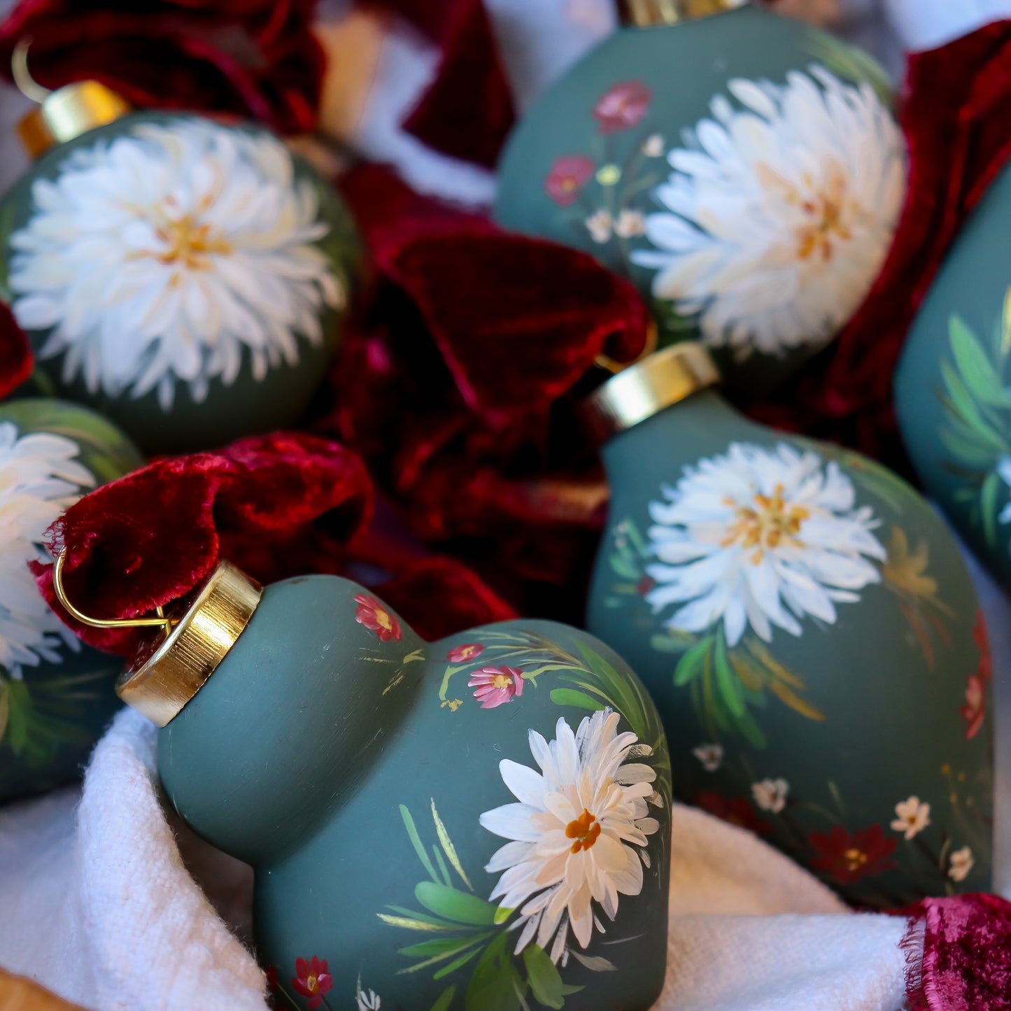 Dahlias in Verte Finial Shaped Ceramic Ornament