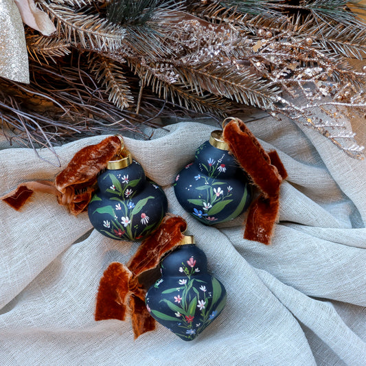 Wildflowers in Dark Navy Finial Shaped Ceramic Ornament