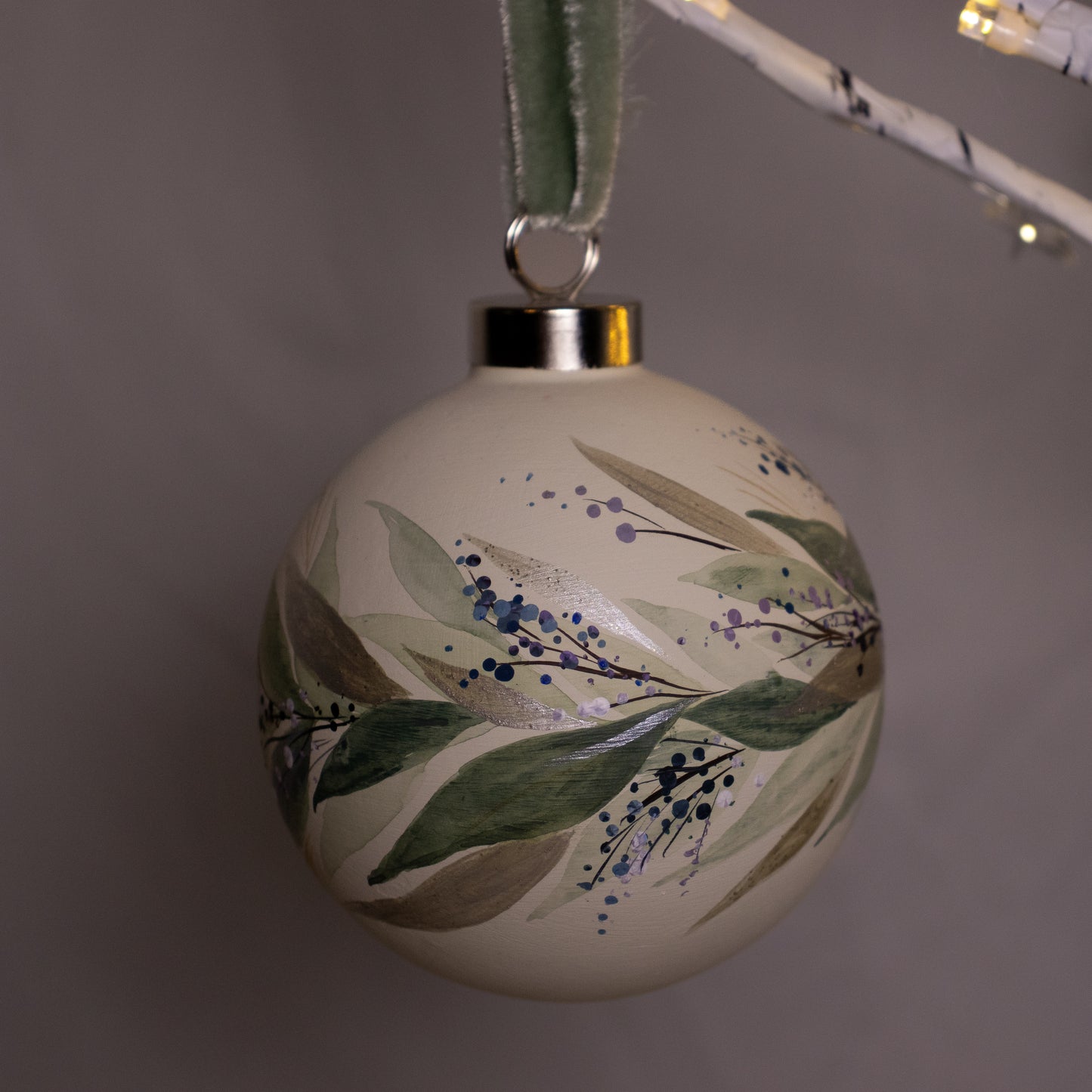 Winter Sage Botanicals Large Round Shaped Ceramic Ornament