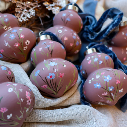 Wildflowers in Mauve Finial Shaped Ceramic Ornament