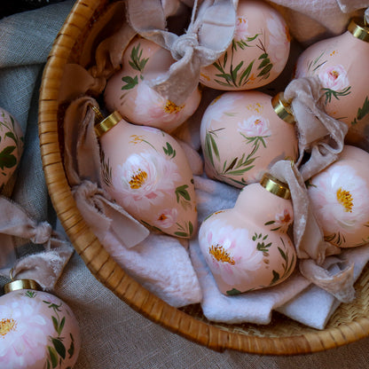 Peonies in Blush Round shaped Ceramic Ornament