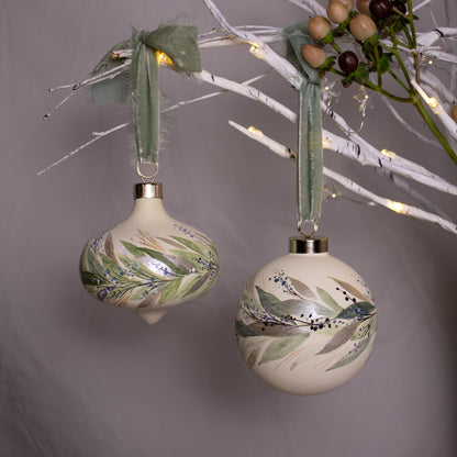 Winter Sage Botanicals Large Round Shaped Ceramic Ornament
