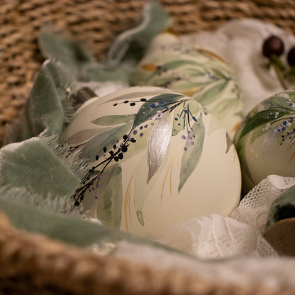 Winter Sage Botanicals Large Round Shaped Ceramic Ornament