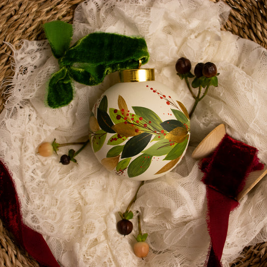 Festive Botanicals Large Round Shaped Ceramic Ornament