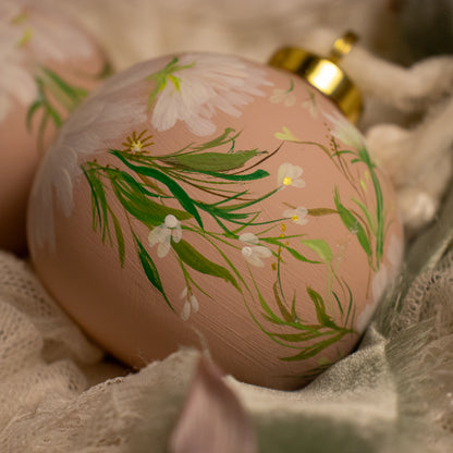 Cosmos in Blush Round Shaped Ceramic Ornament