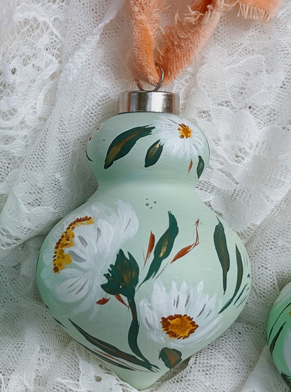 Cosmos in Frost Finial Ornament